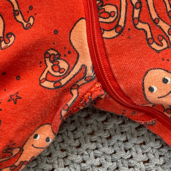 Hanna Andersson octopus print one piece 18-24 months - Picture 3 of 4